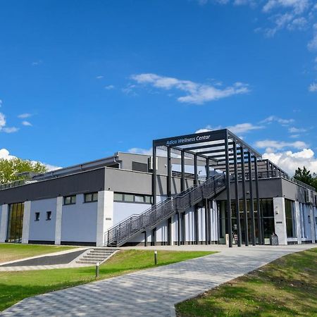 Хостел Adica Prenociste Sport Wellness Centar - Bazeni Ada Экстерьер фото