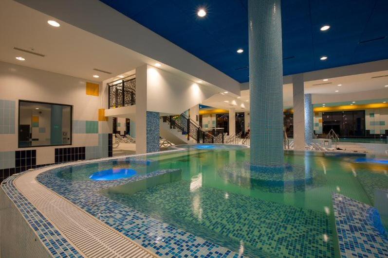 Хостел Adica Prenociste Sport Wellness Centar - Bazeni Ada Экстерьер фото